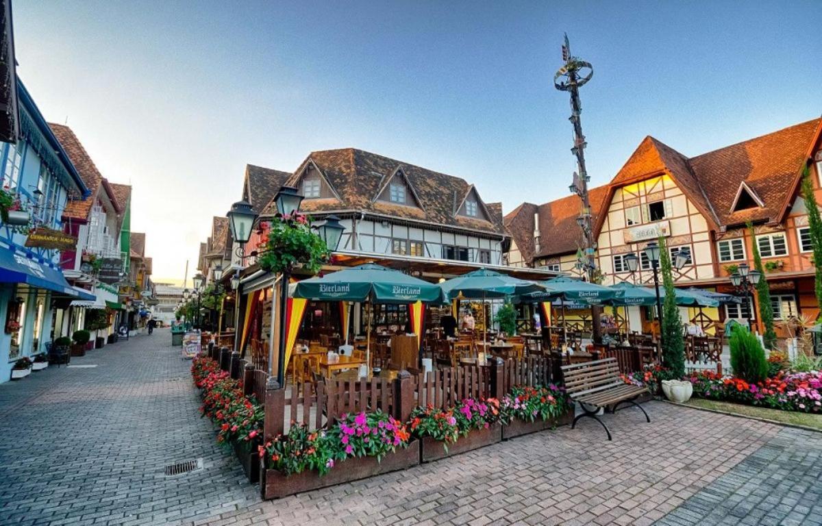 Quartos Proximos A Oktoberfest, Em Blumenau Eksteriør bilde